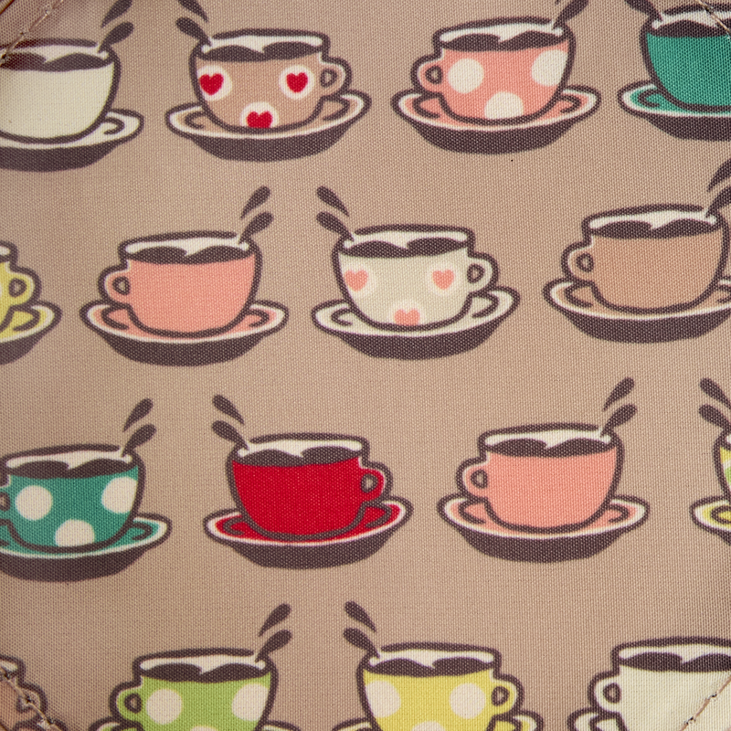 6D7CE7CD-D38F-A2E9-D1A3-8596D9A224EE